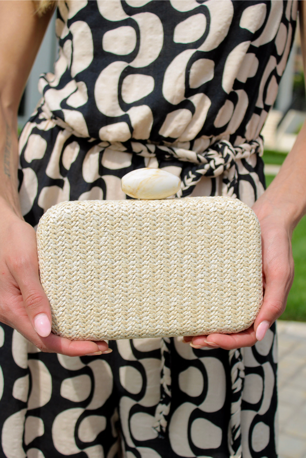 Positano Woven Clutch in Natural