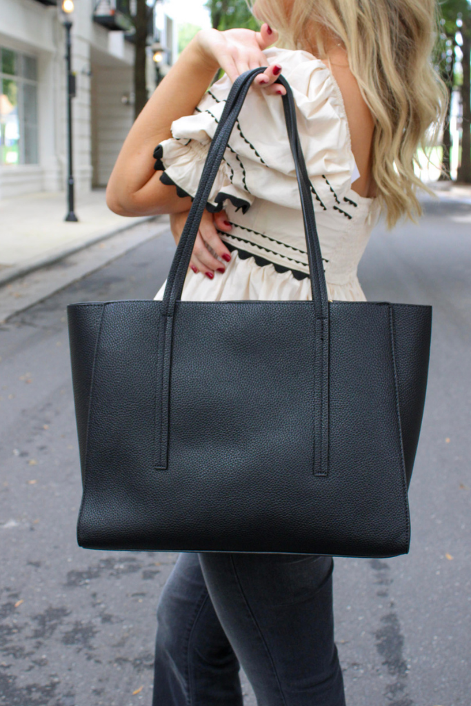 Reyna Pleather Tote Bag in Black