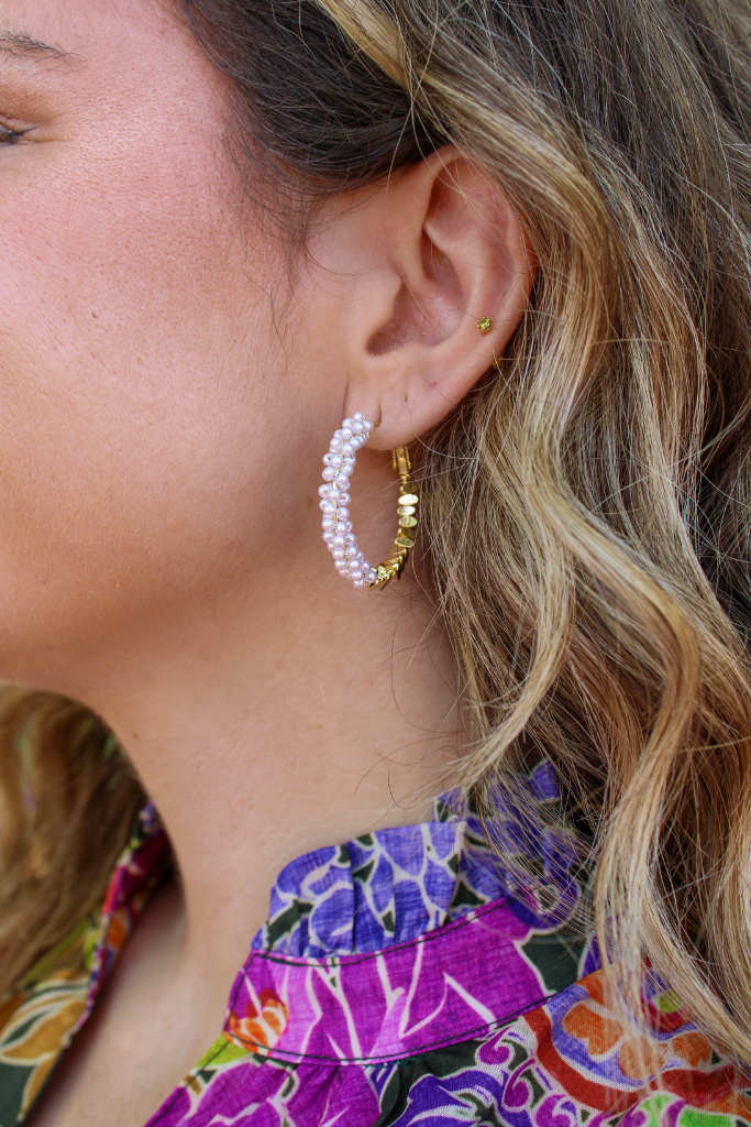 Sierra Pearl Hoop Earring