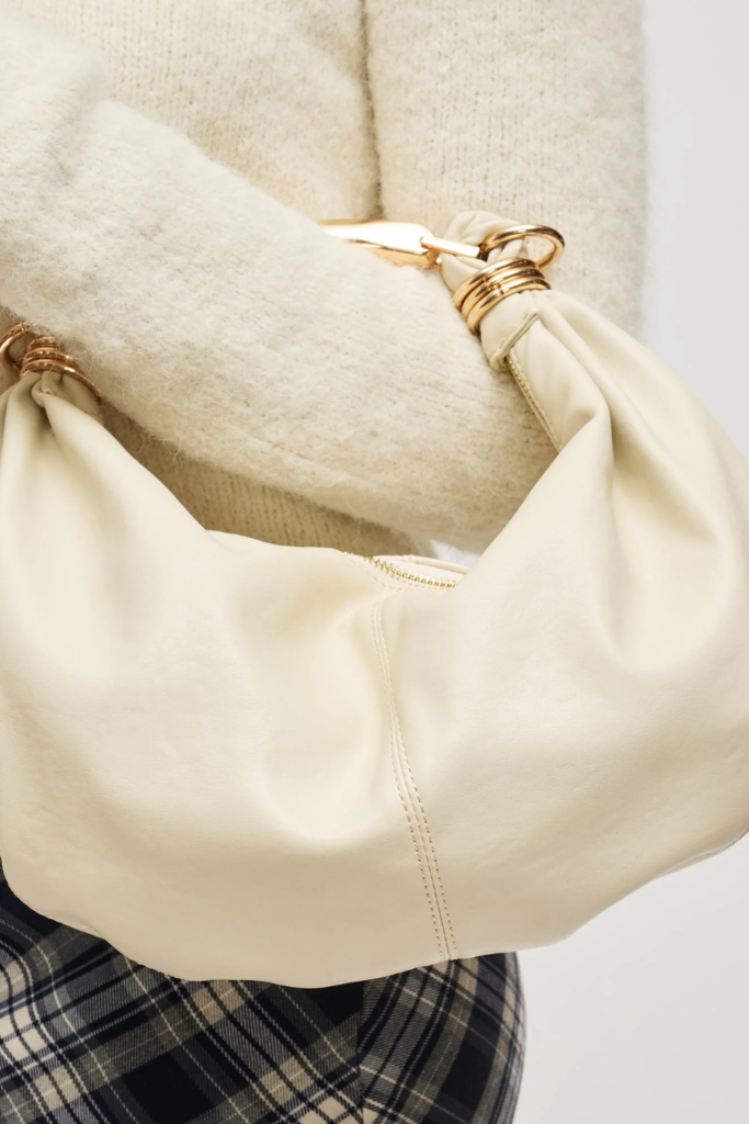 Carrie Crossbody Bag in Oatmilk