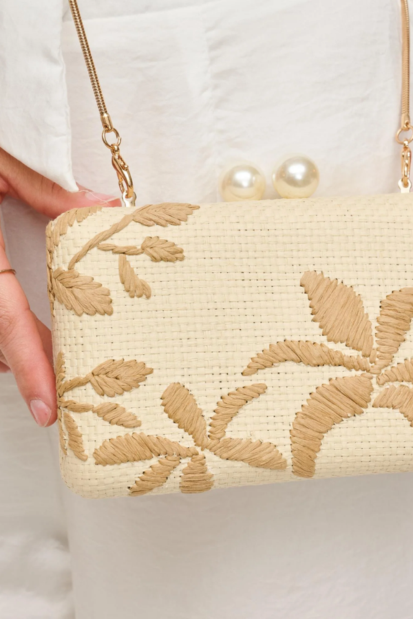 Seaside Straw Clutch