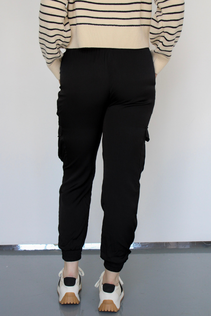 Cool Girl Tie Waist Jogger