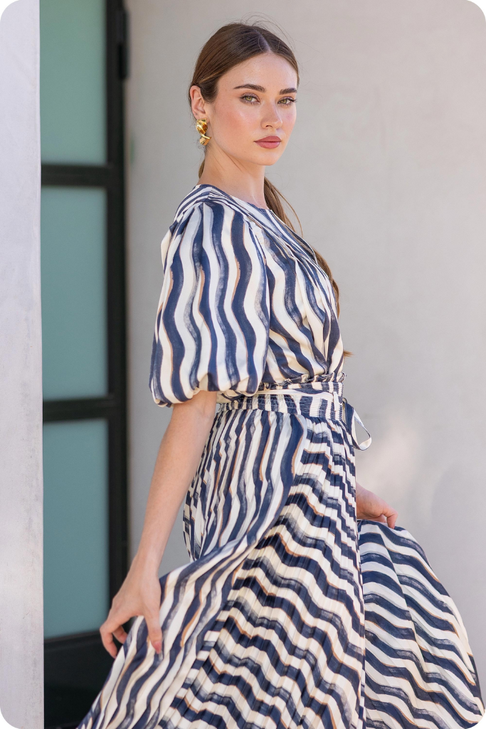 Noelle Wavy Print Maxi Skirt