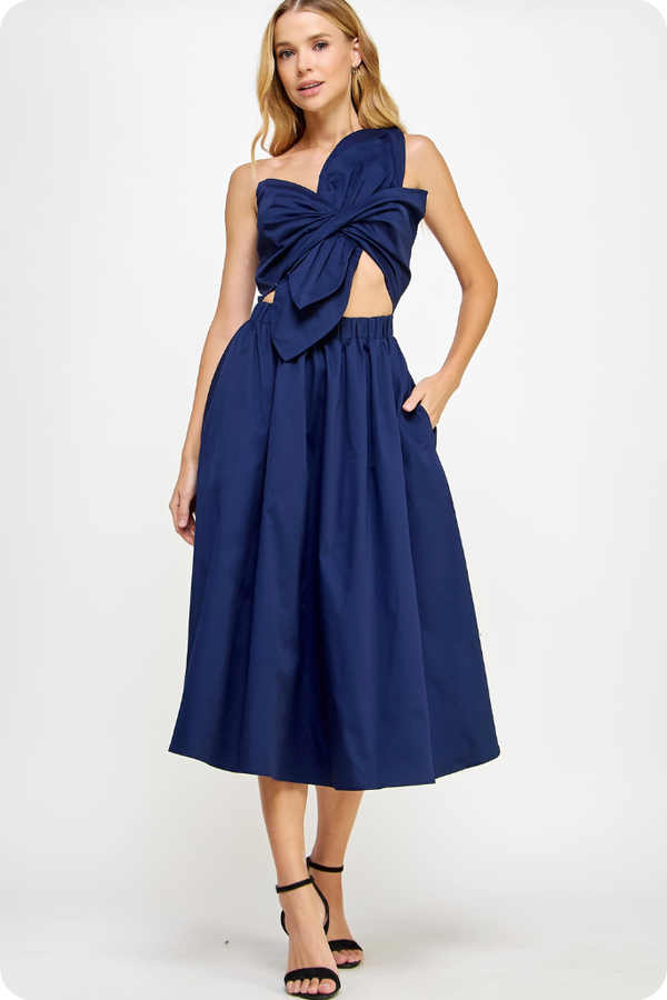 Sofia Cut Out Bow Midi Dress in Navy