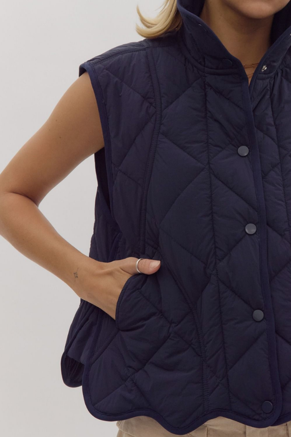 Ashlynn Lightweight Puffer Vest in Dark Navy