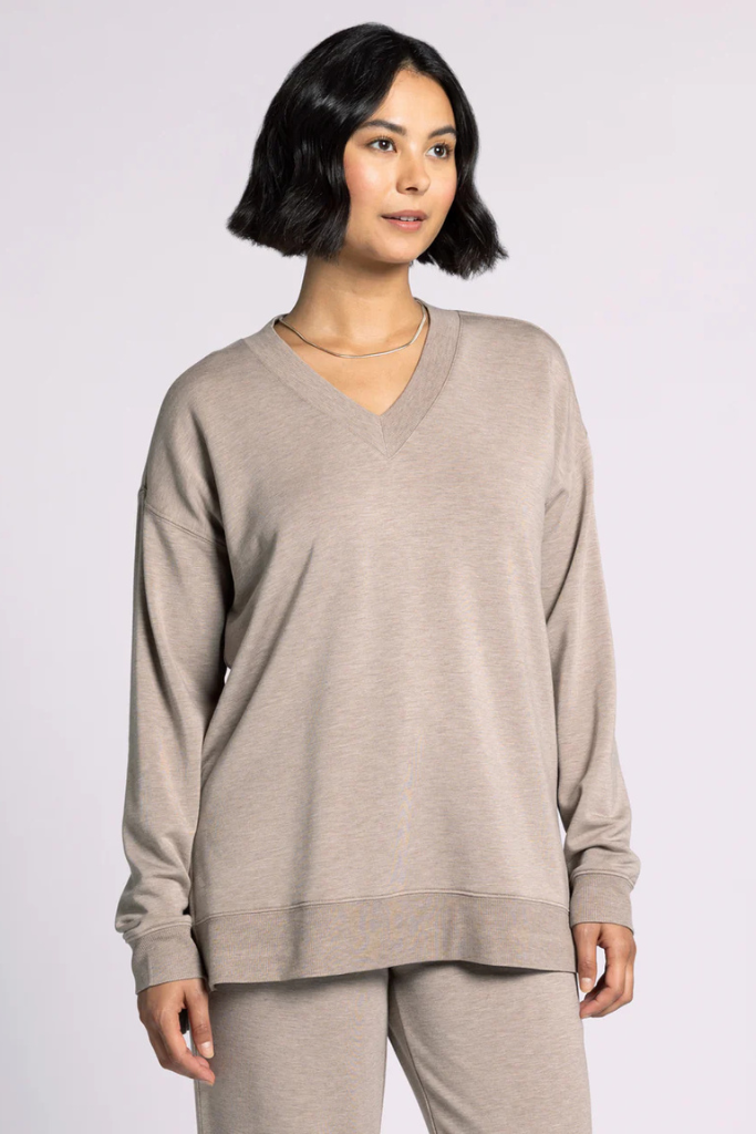 Nina pullover in taupe